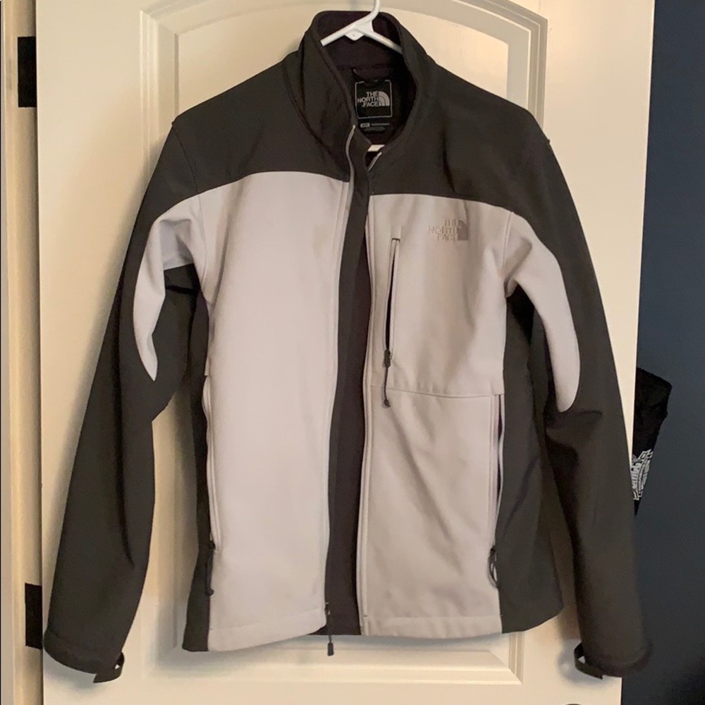 Men’s small North Face Apex Bionic